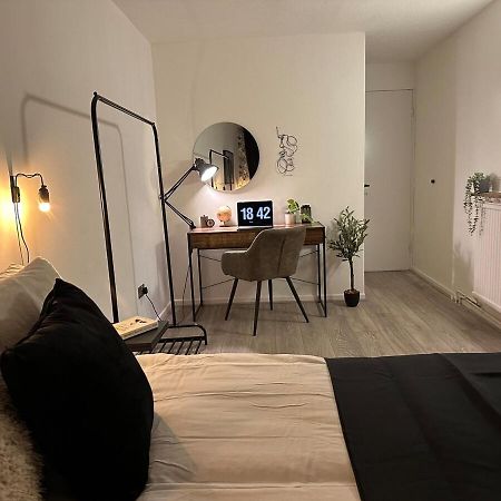 Spacious And Modern Flat In Archway Londra Exterior foto